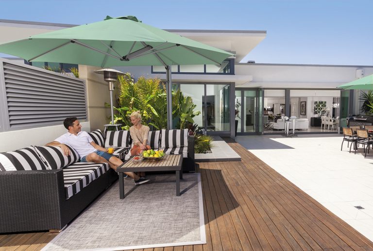 4 metres octagonal cantilever umbrella over an outdoor lounge